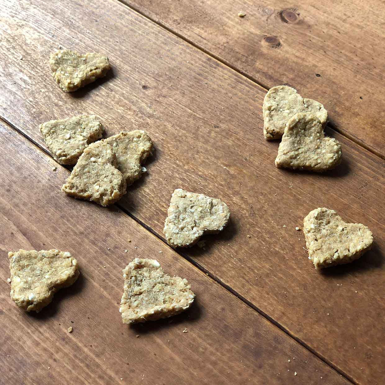 Pawmeal Tuna Hearts